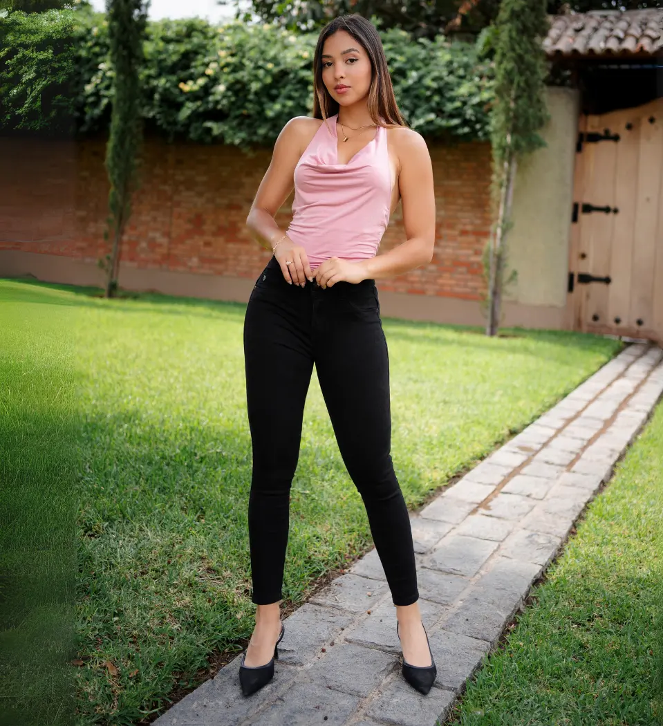 Jeans Pitillo Malibú Negro - Denim de Alta Calidad