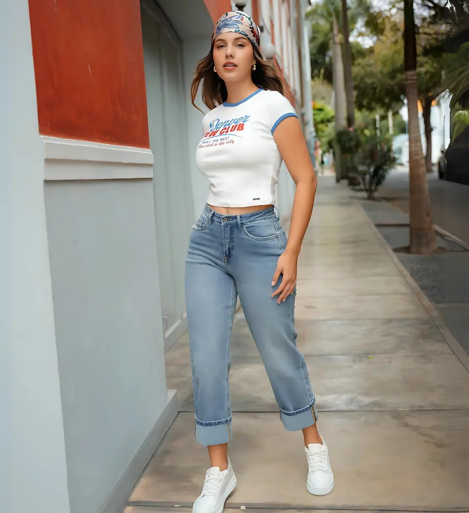 Jeans Recto Nikita Celeste – Frescura y Estilo en Denim